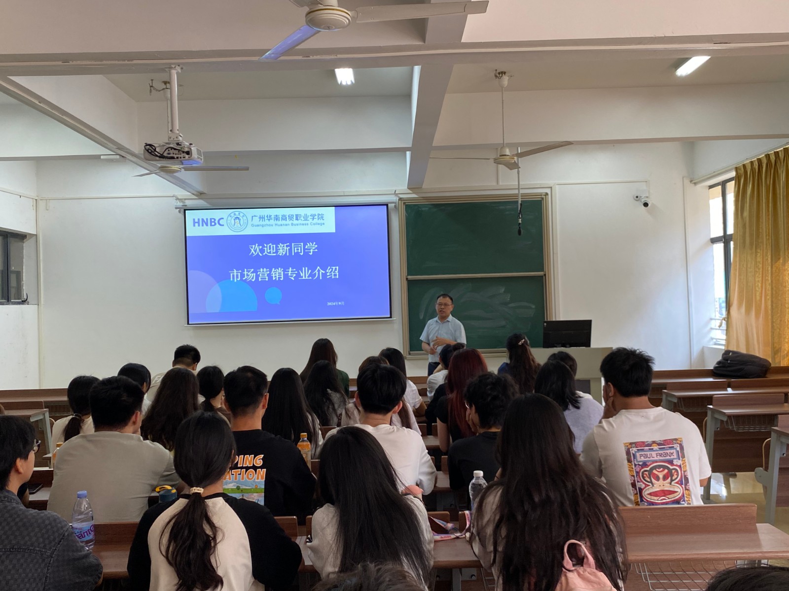图1.jpg